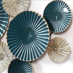 Tranh sắt lá sen xanh - Decor treo tường