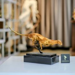 Tượng Đồng Báo Săn Mồi Phong Thủy - Biểu Tượng Quyền Lực