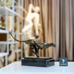 Tượng Đồng Báo Săn Mồi Phong Thủy - Biểu Tượng Quyền Lực