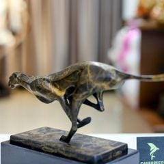 Tượng Đồng Báo Săn Mồi Phong Thủy - Biểu Tượng Quyền Lực