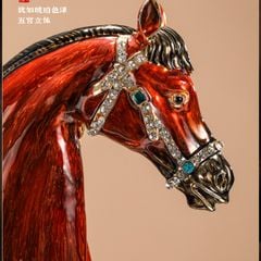 Trang Trí Để Bàn - Chiến Mã Hoàng Gia
