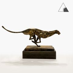Tượng Đồng Báo Săn Mồi Phong Thủy - Biểu Tượng Quyền Lực