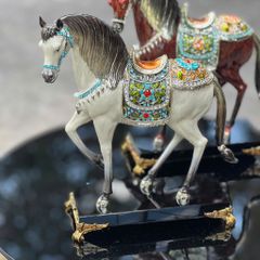 Trang Trí Để Bàn - Chiến Mã Hoàng Gia
