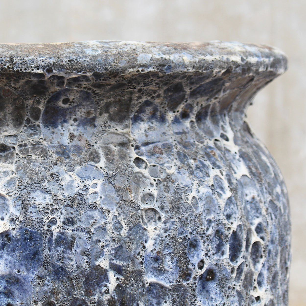  Blue Lava Ceramic Pot | AUP036 