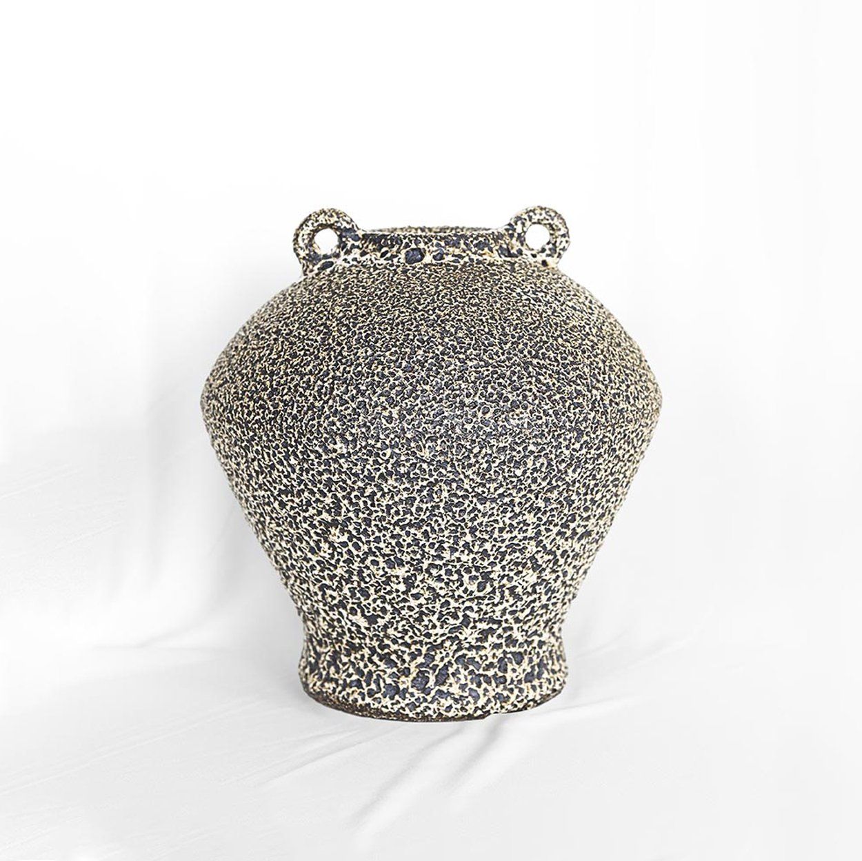  Ceramic Decorative Pot with Handle Rings | AUD070 