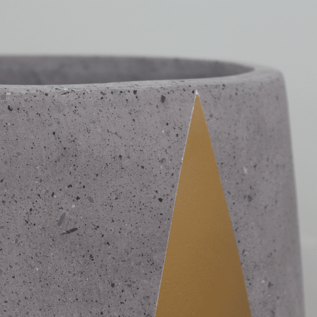  Large Drum Lightweight Concrete Planter | AUFC021 