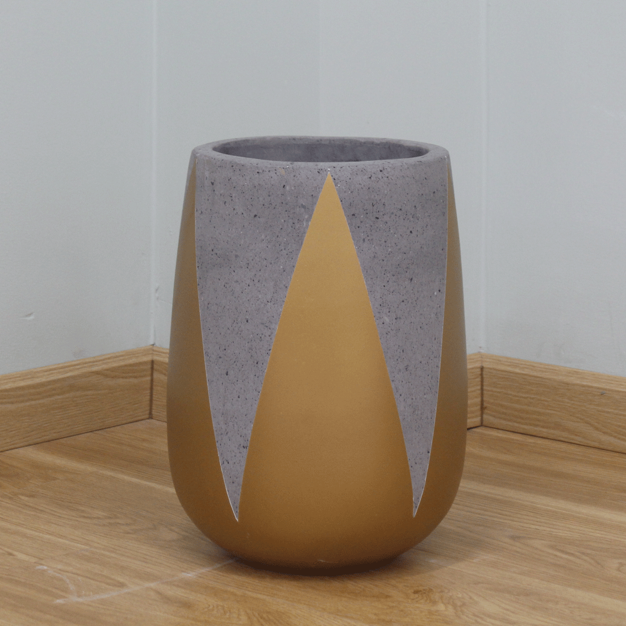  Large Drum Lightweight Concrete Planter | AUFC021 
