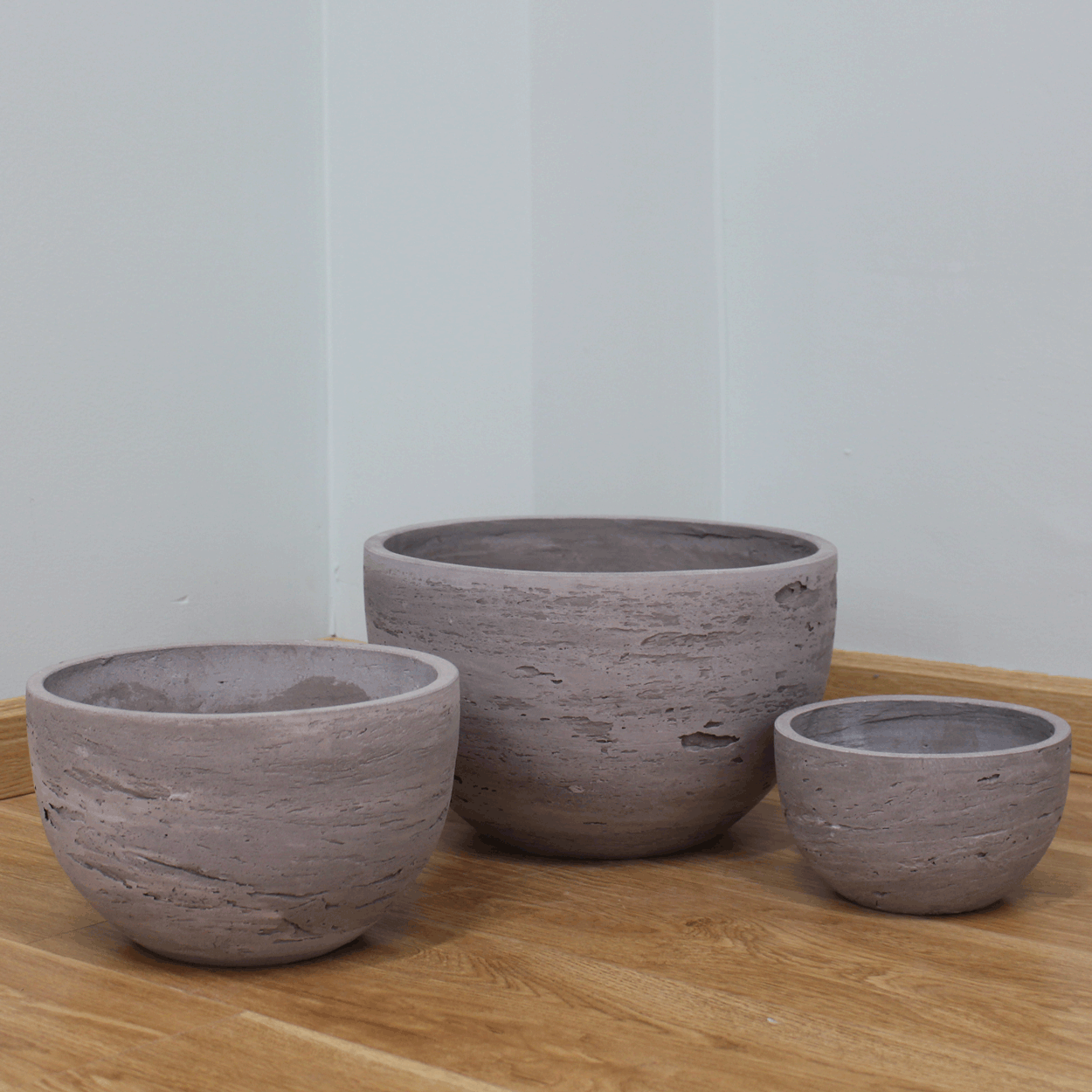  Natural Surface Round Lightweight Concrete Planter | AUFC045 
