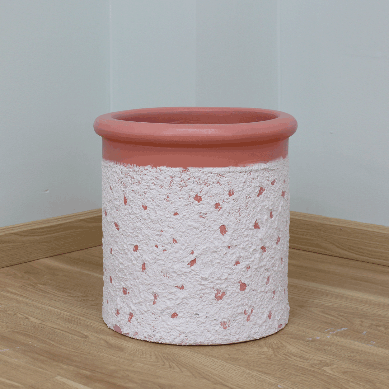  Petal Patterned Fibercement Planter | AUFC076 