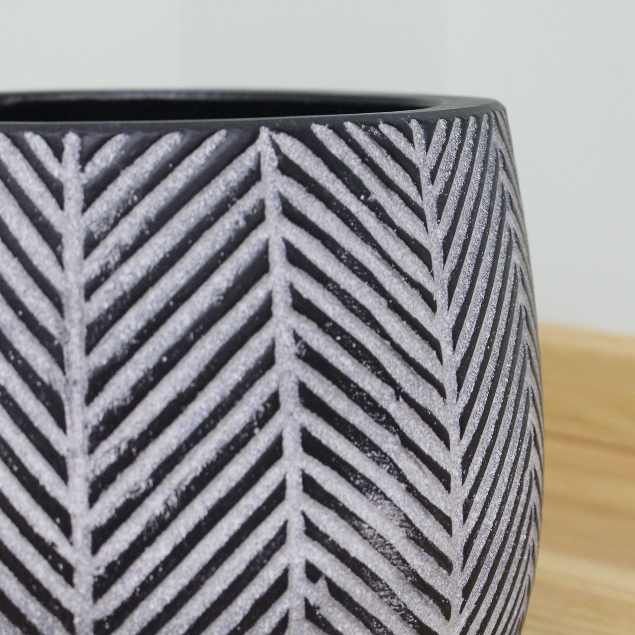  Round Egg Lightweight Concrete Pots | AUFC003 