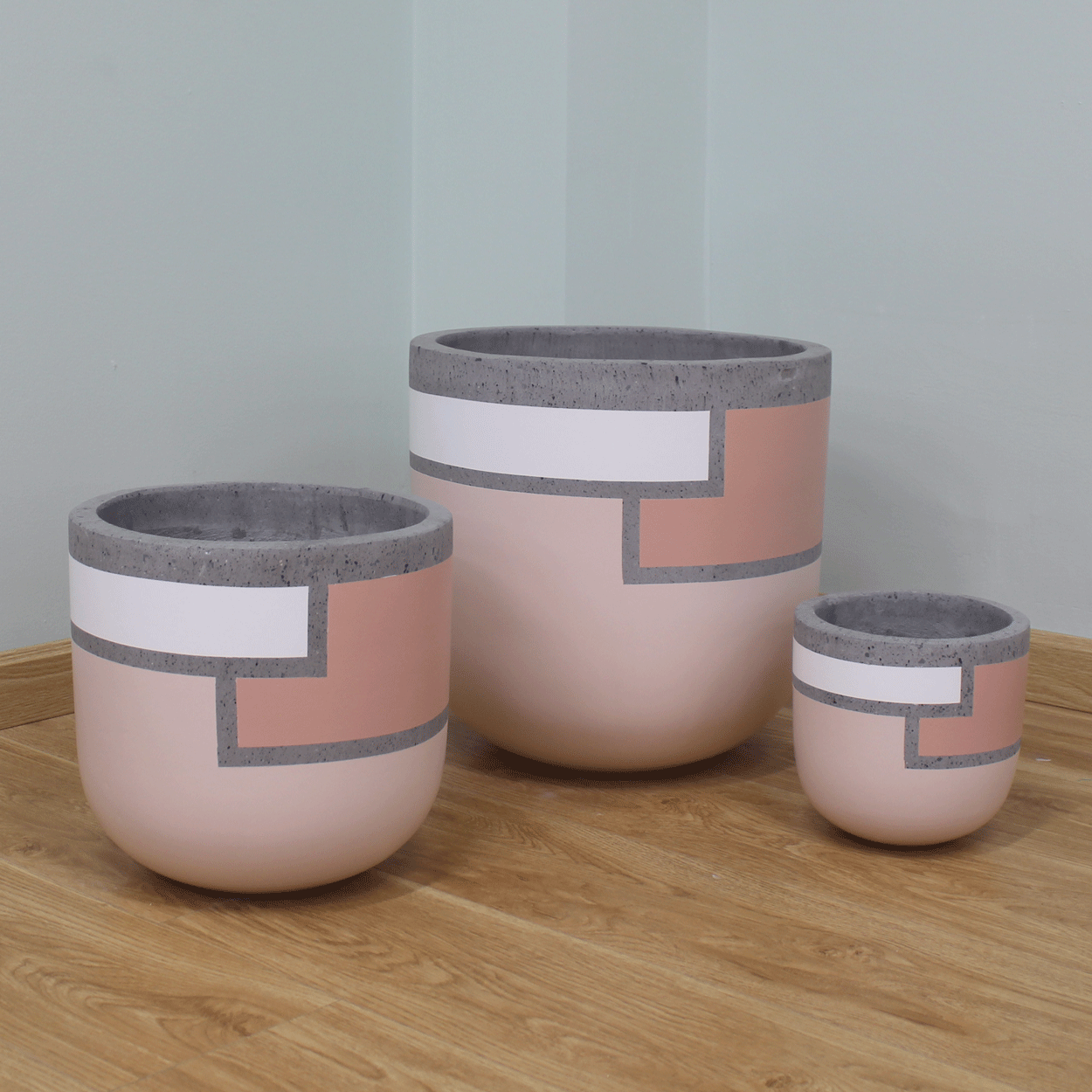  Round Egg Painted Fibercement Planter | AUFC018 