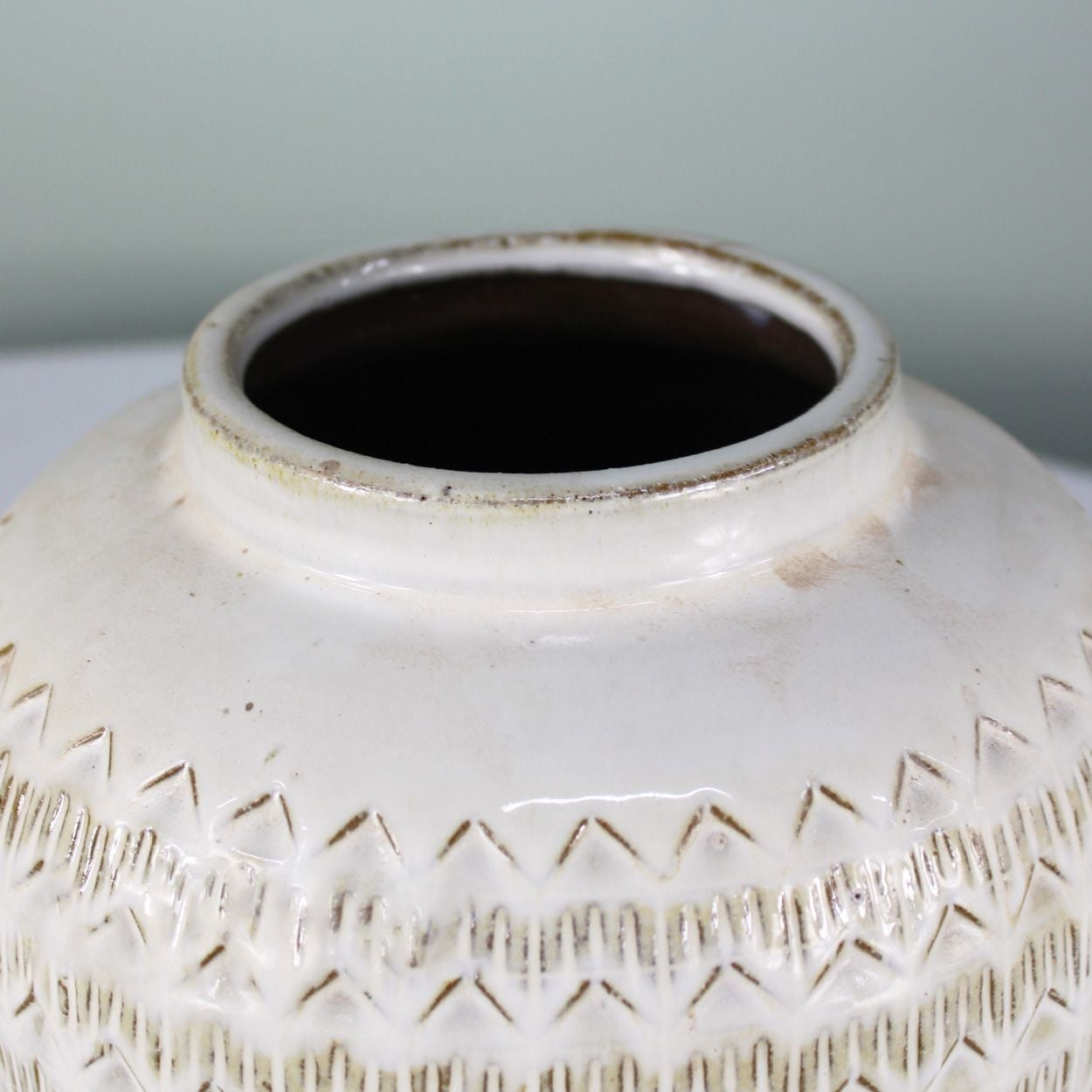  Textured Ceramic Planter | AUD023 