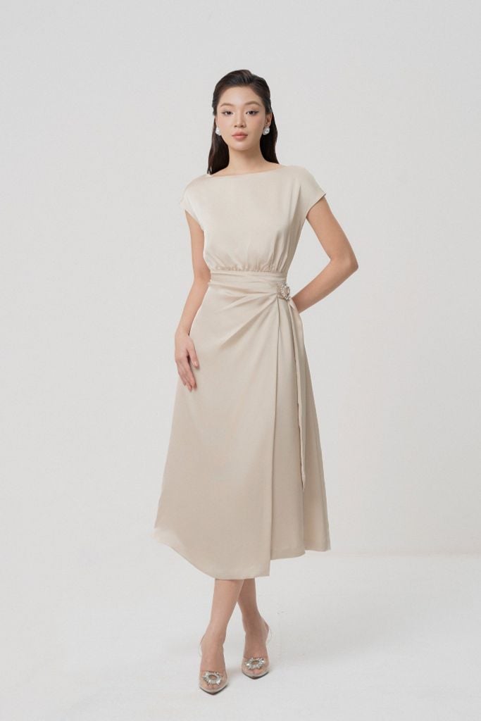 ĐẦM LỤA NHÚN EO D42802