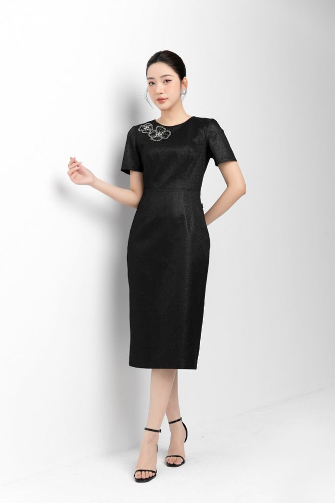 ĐẦM TIỆC ĐEN ĐÍNH CƯỜM D12422