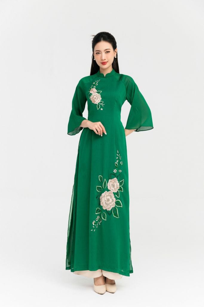 ÁO DÀI THÊU HOA AD06962
