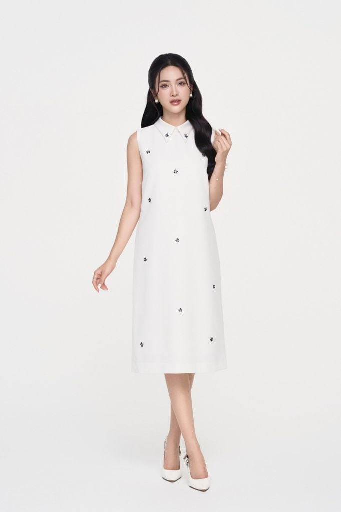 ĐẦM SUÔNG TRẮNG CỔ BẺ D18592