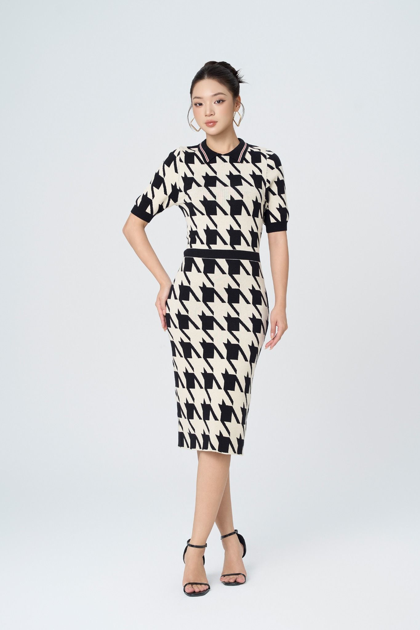 ĐẦM LEN HỌA TIẾT D64092