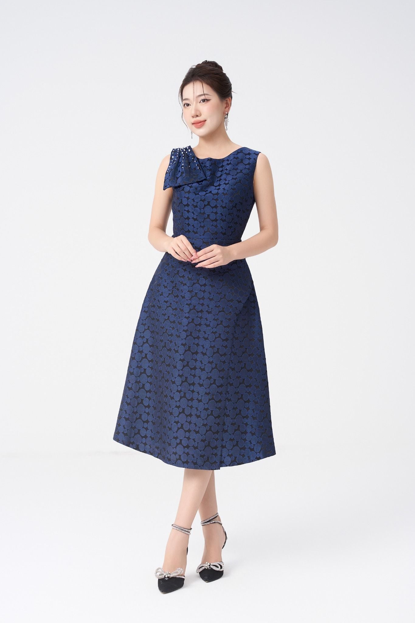 ĐẦM TIỆC ĐÍNH NƠ D07762