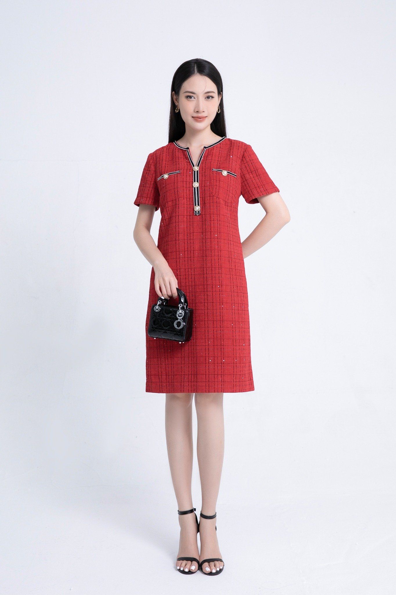 Váy suông V12, Đầm suông Chất cotton CEST CHIC from rộng dáng dài Có Size  Tới 75Kg - Vanizen