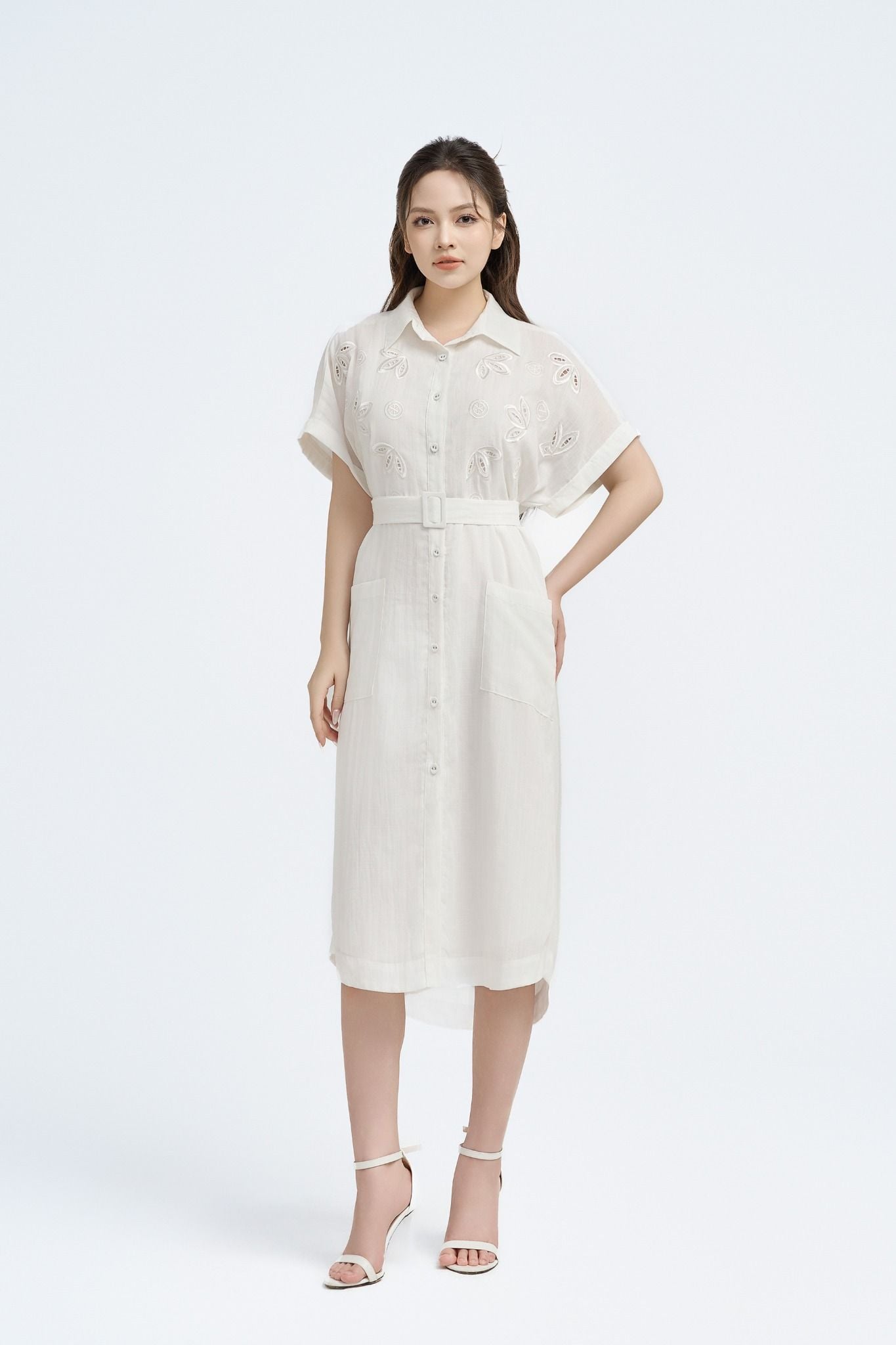 ĐẦM THÔ TRẮNG KÈM ĐAI D02302