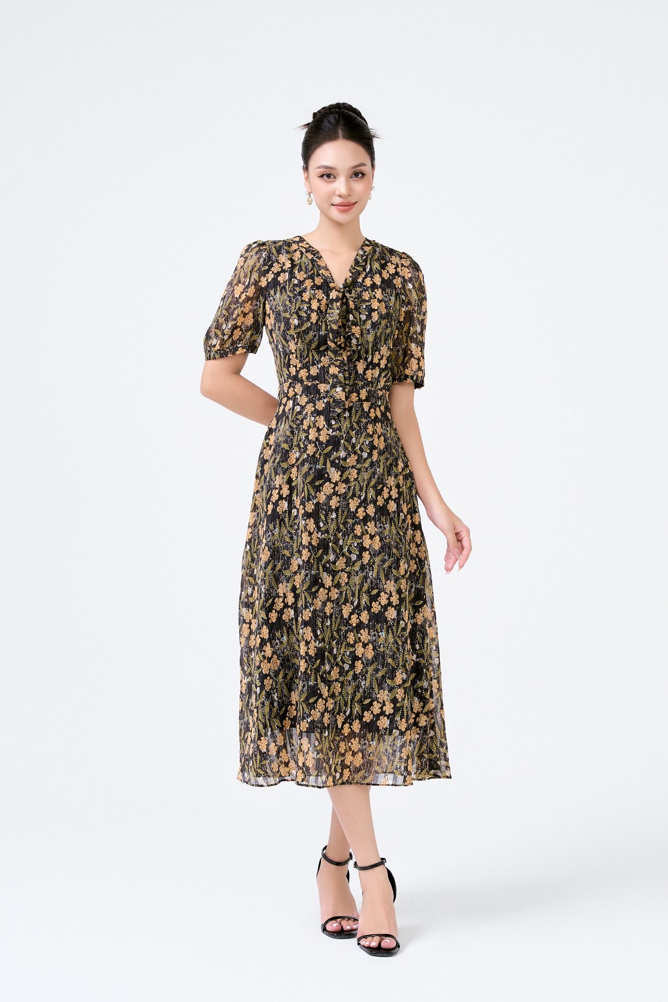 ĐẦM HOA CỔ NƠ D06372