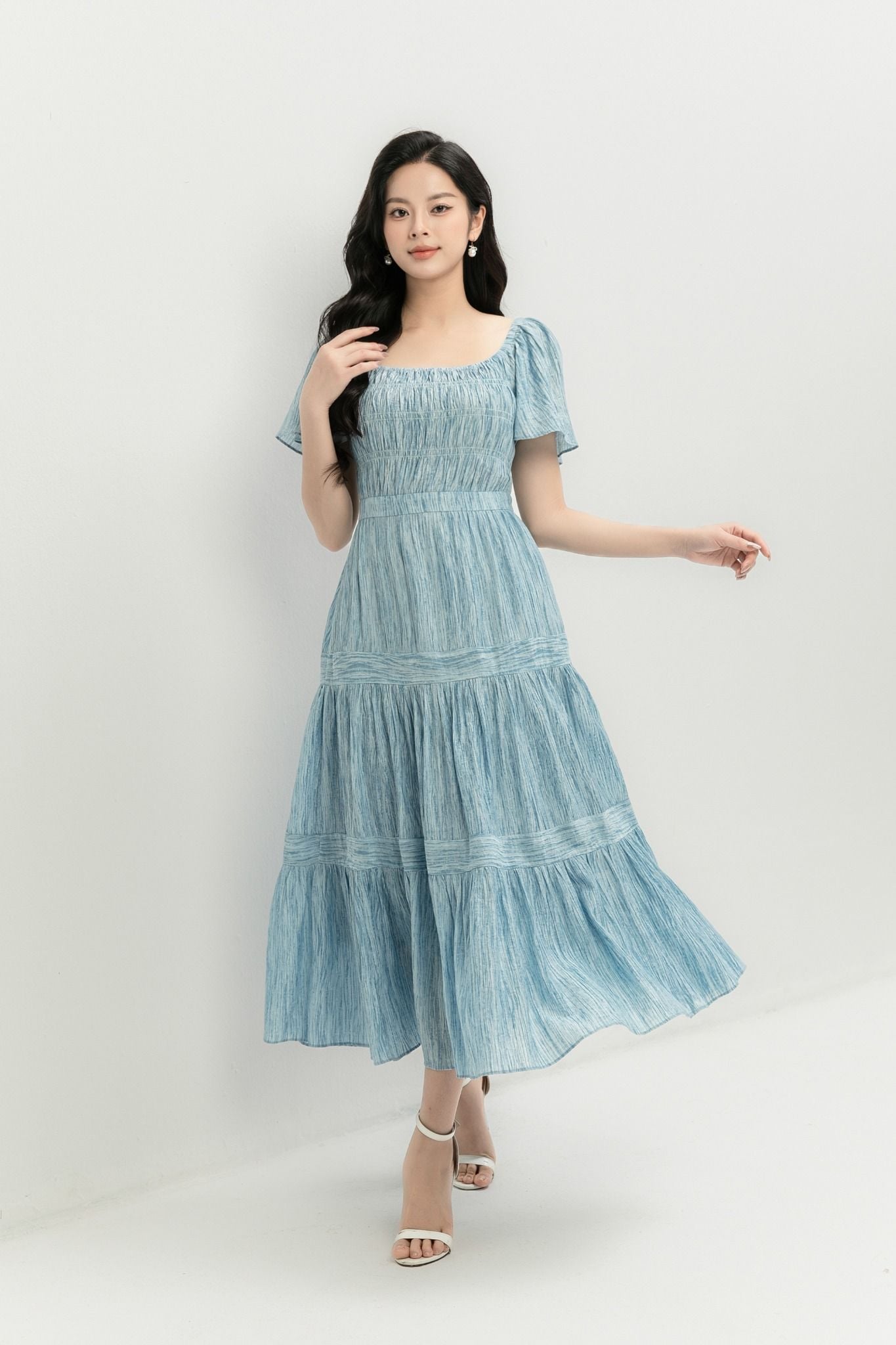 ĐẦM XANH TAY RỦ D17582