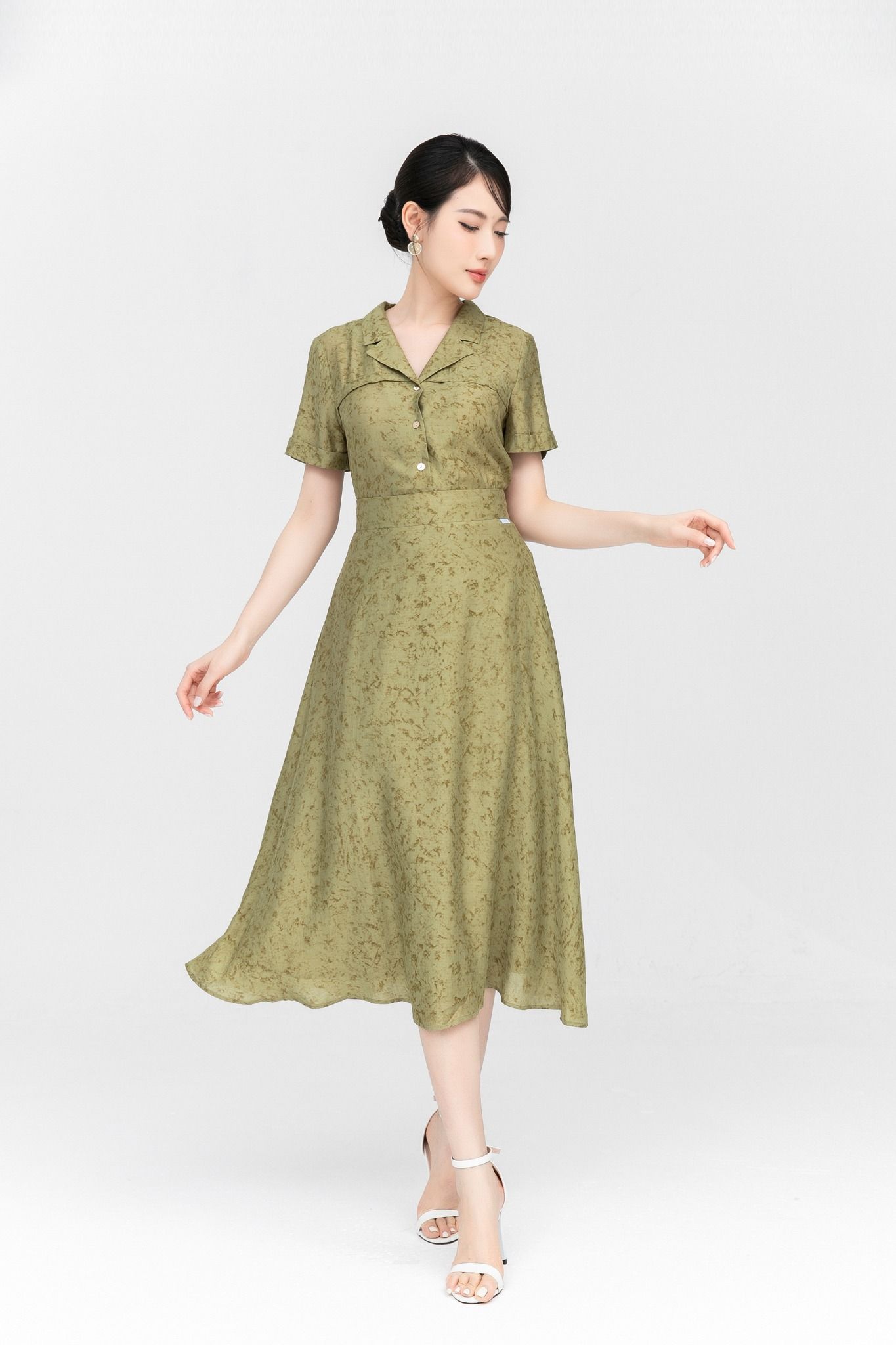 CHÂN VÁY MIDI Z09752