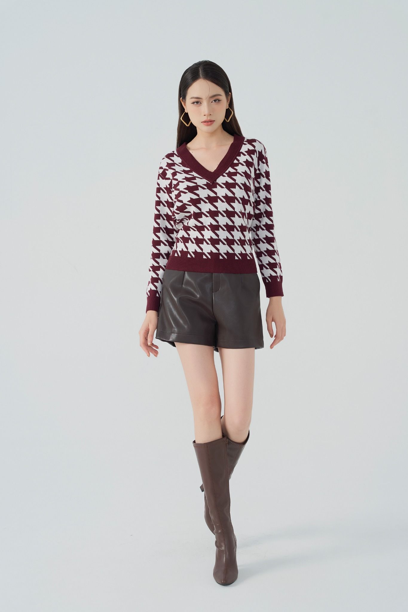 ÁO LEN HỌA TIẾT CỔ TIM AL62612