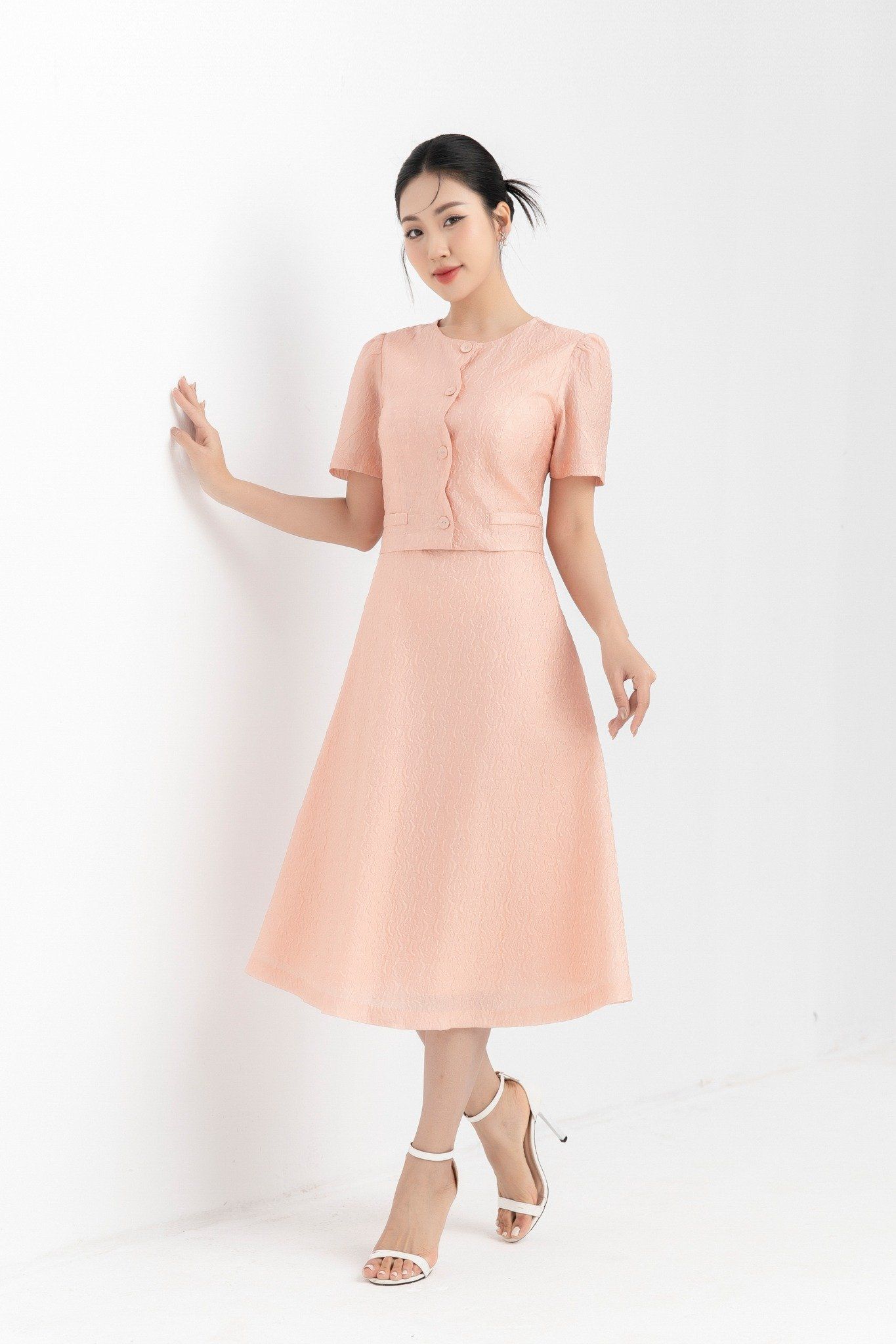 ĐẦM LIỀN THIẾT KẾ D42702