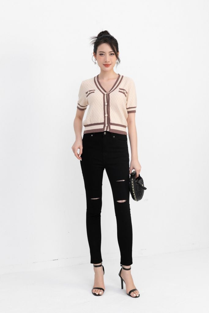 QUẦN JEANS RÁCH GỐI Q67132
