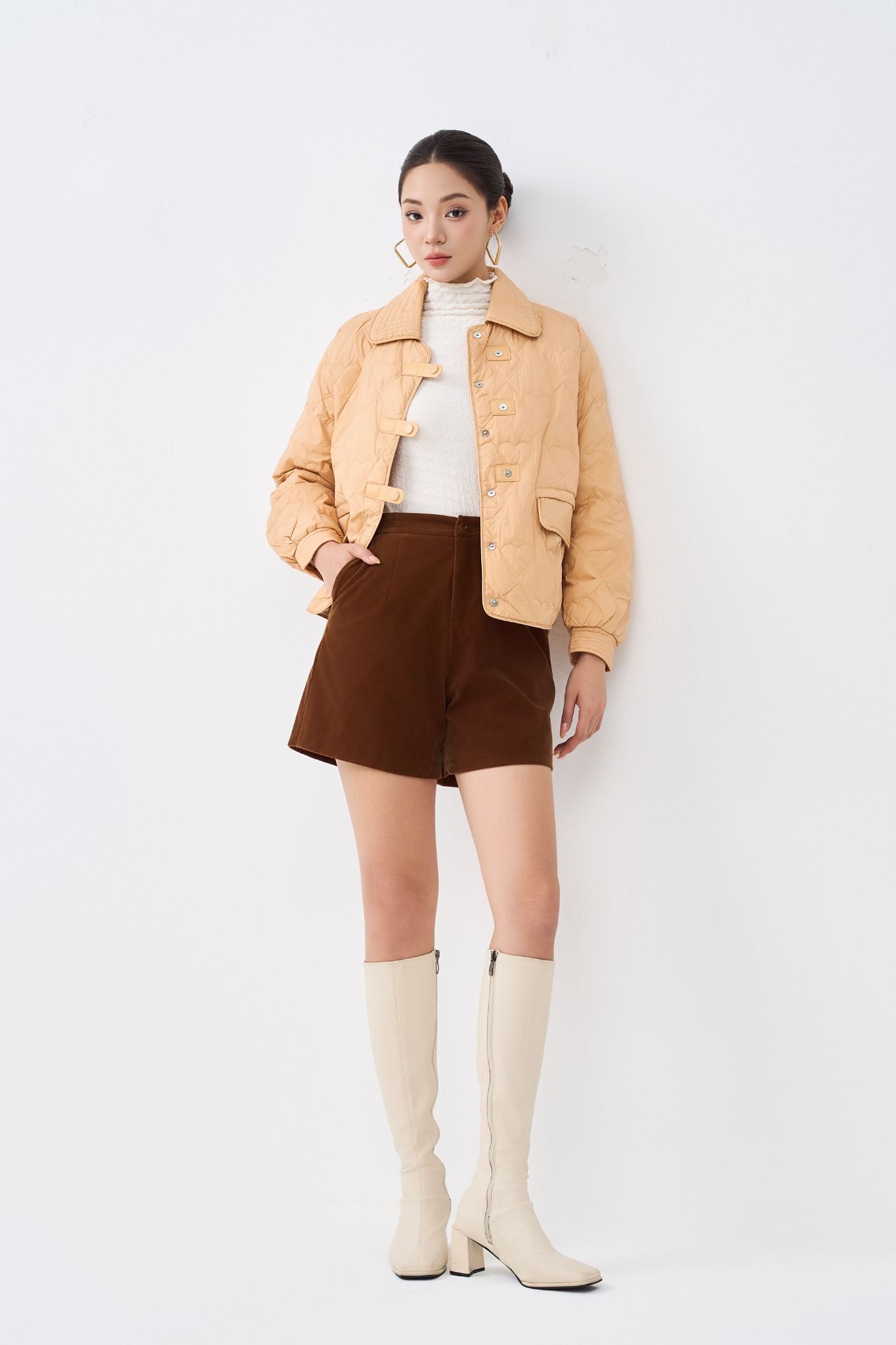 ÁO PHAO CỔ BẺ AK66042