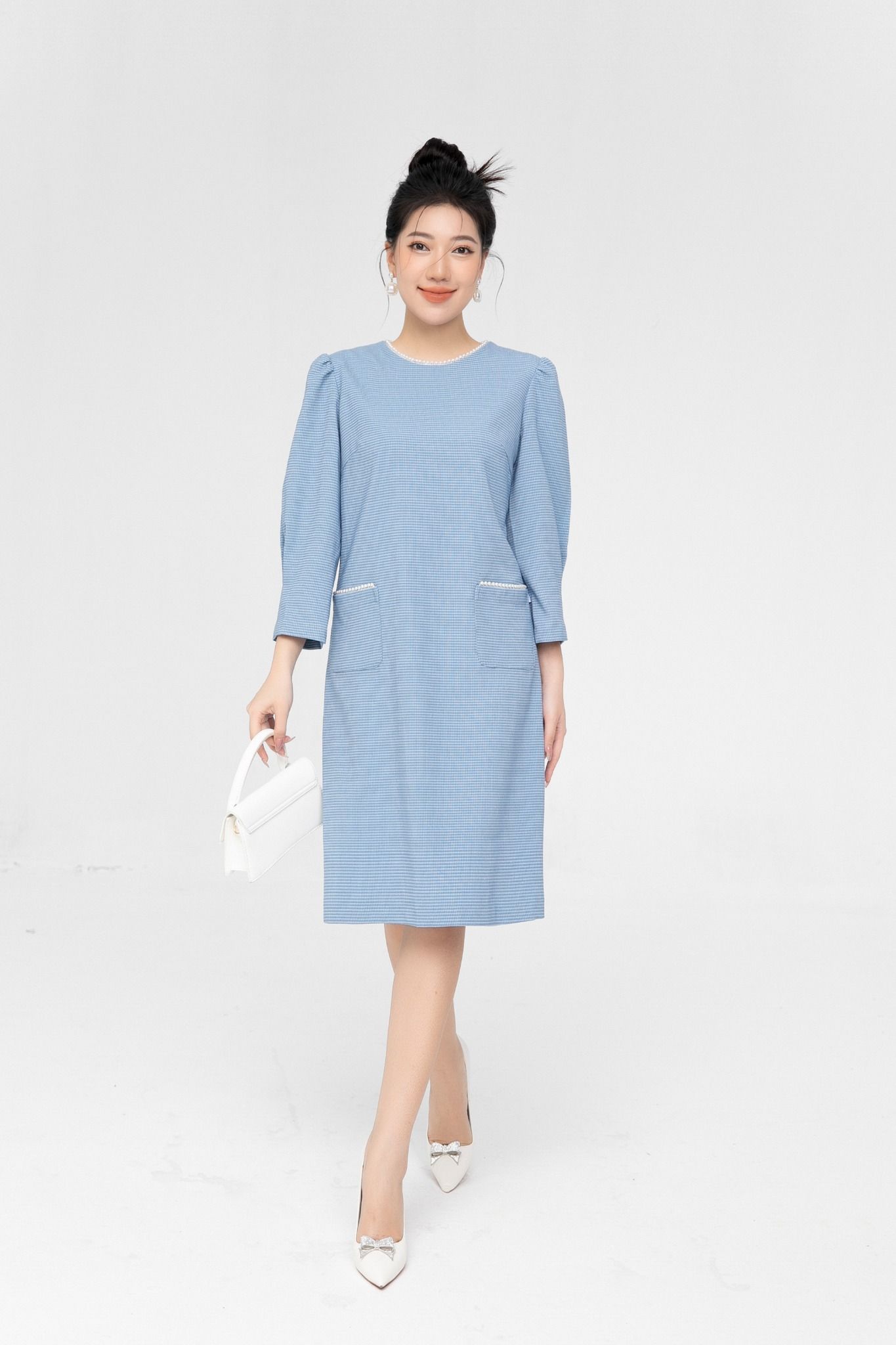 ĐẦM SUÔNG CỔ TRÒN D11592