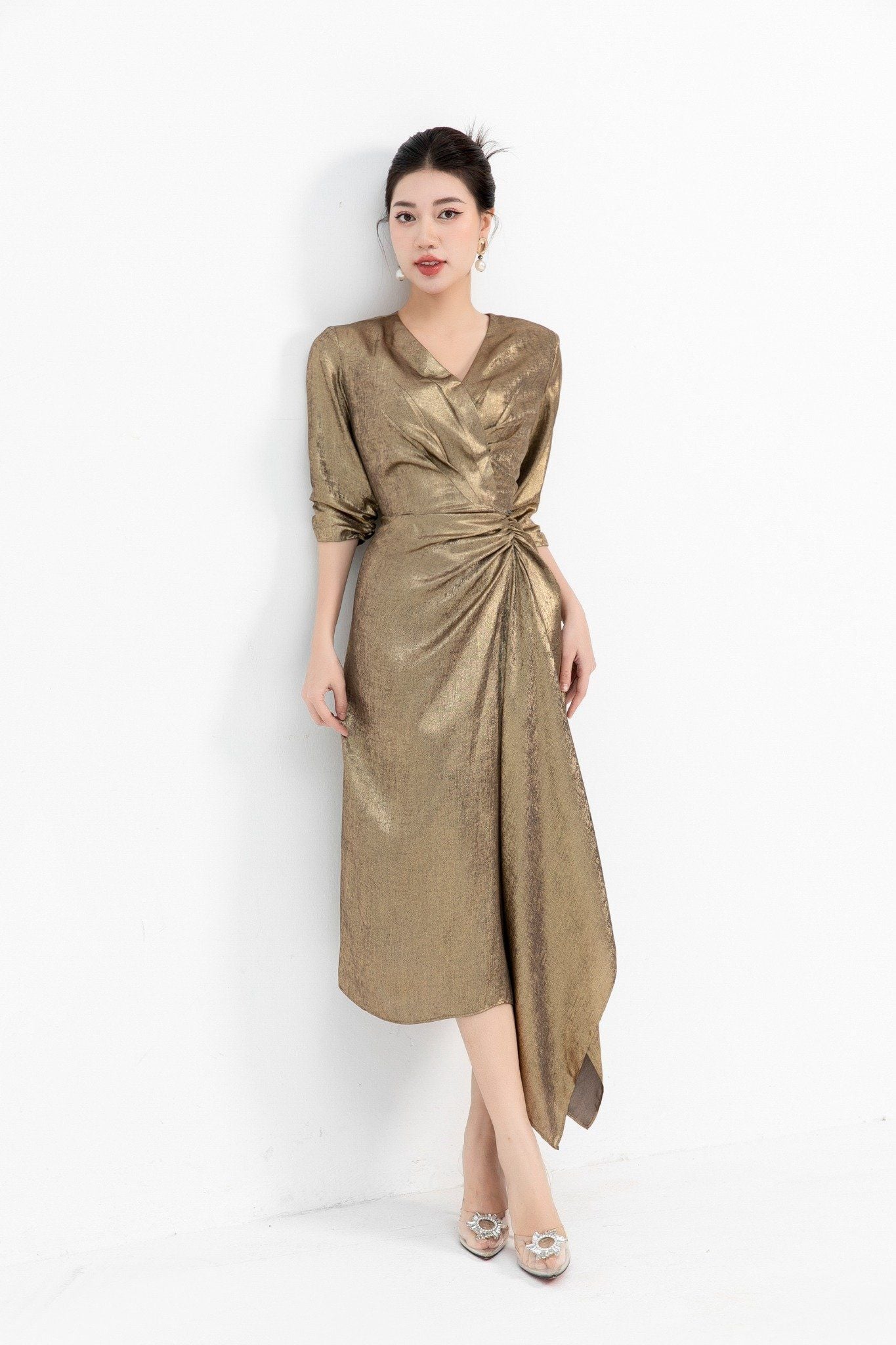 ĐẦM TIỆC THIẾT KẾ NHÚN EO D15702