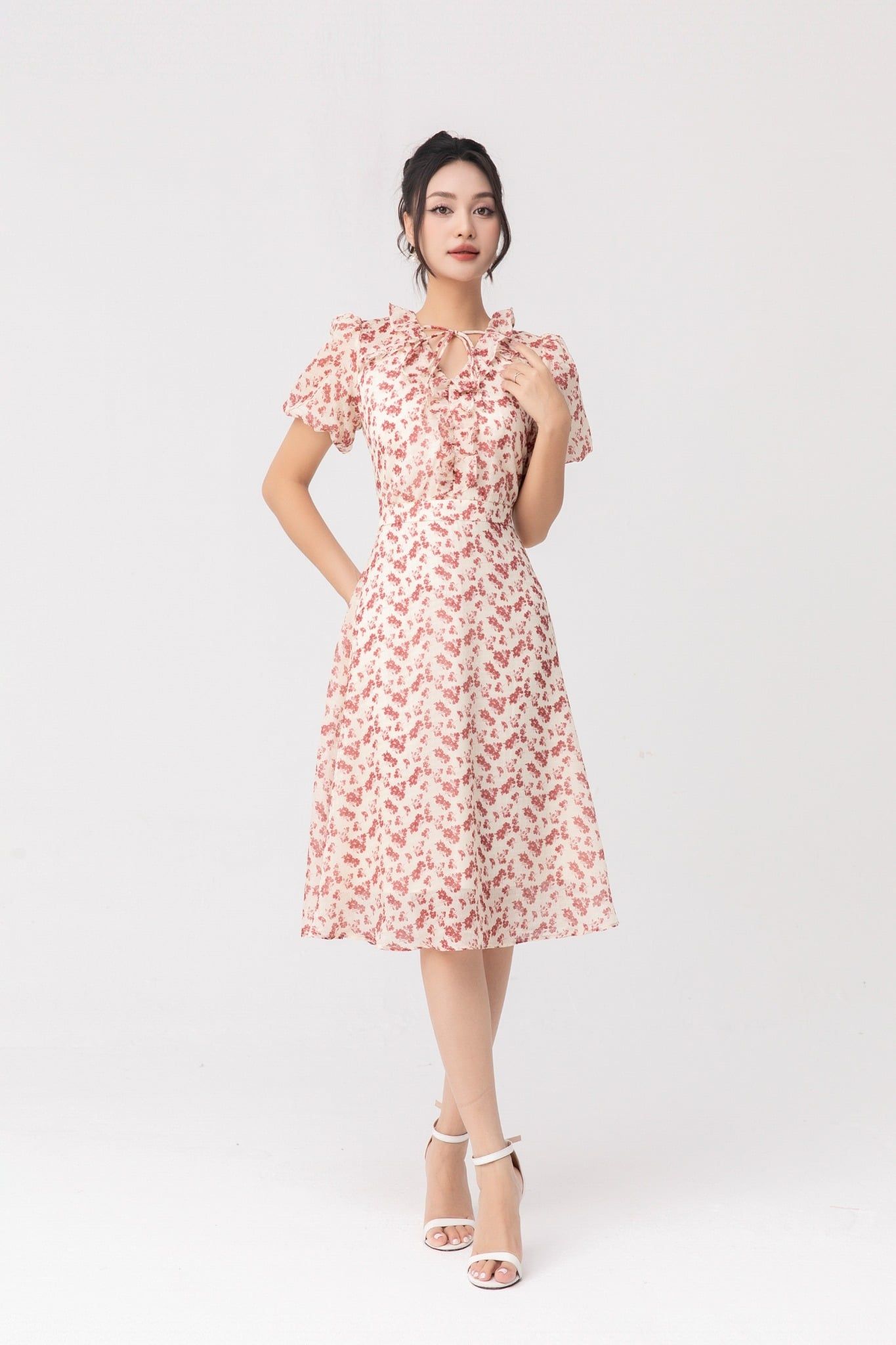 ĐẦM HOA CỔ BÈO D40312