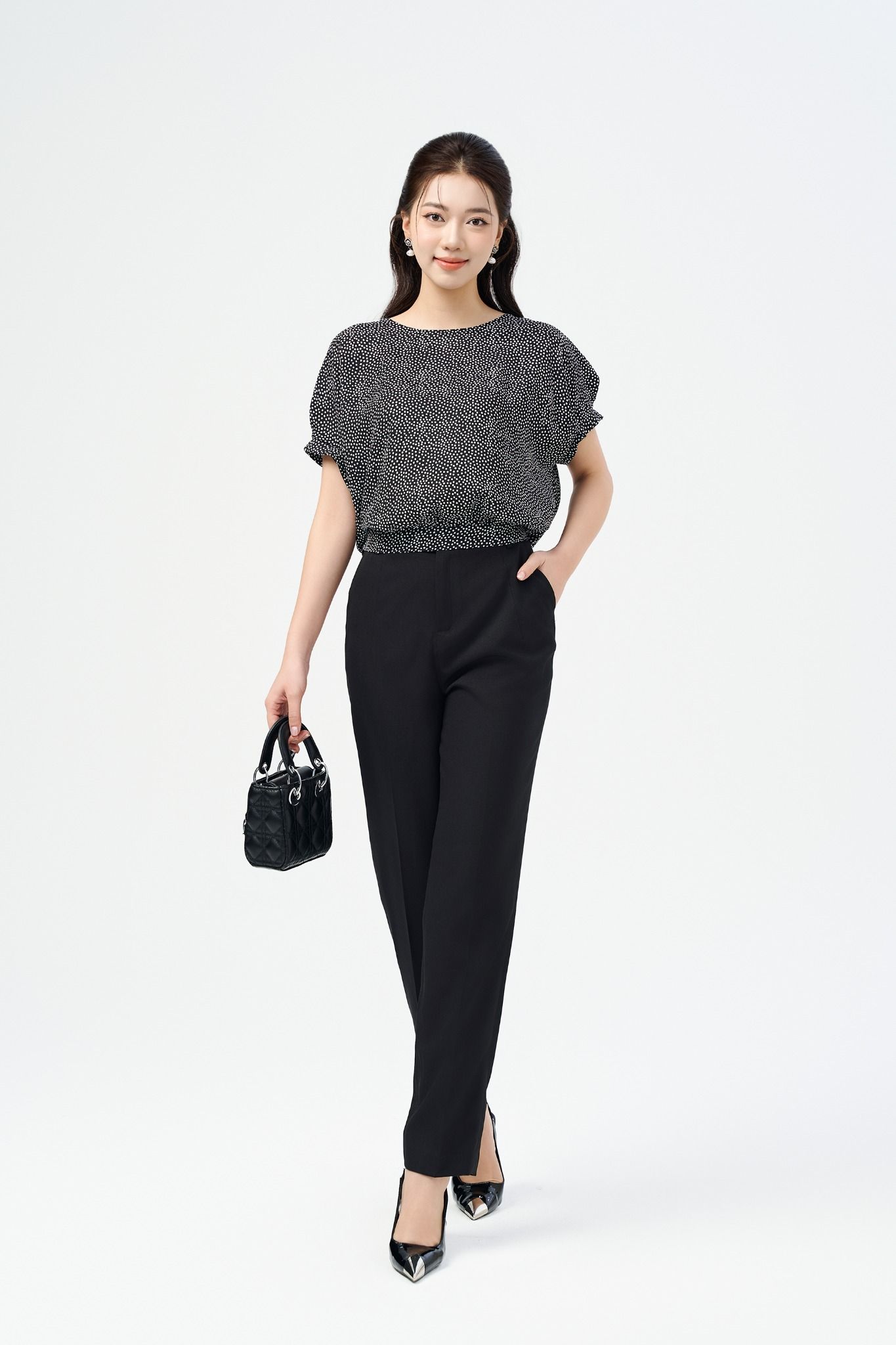 SƠ MI CHẤM BI BO GẤU SM05332