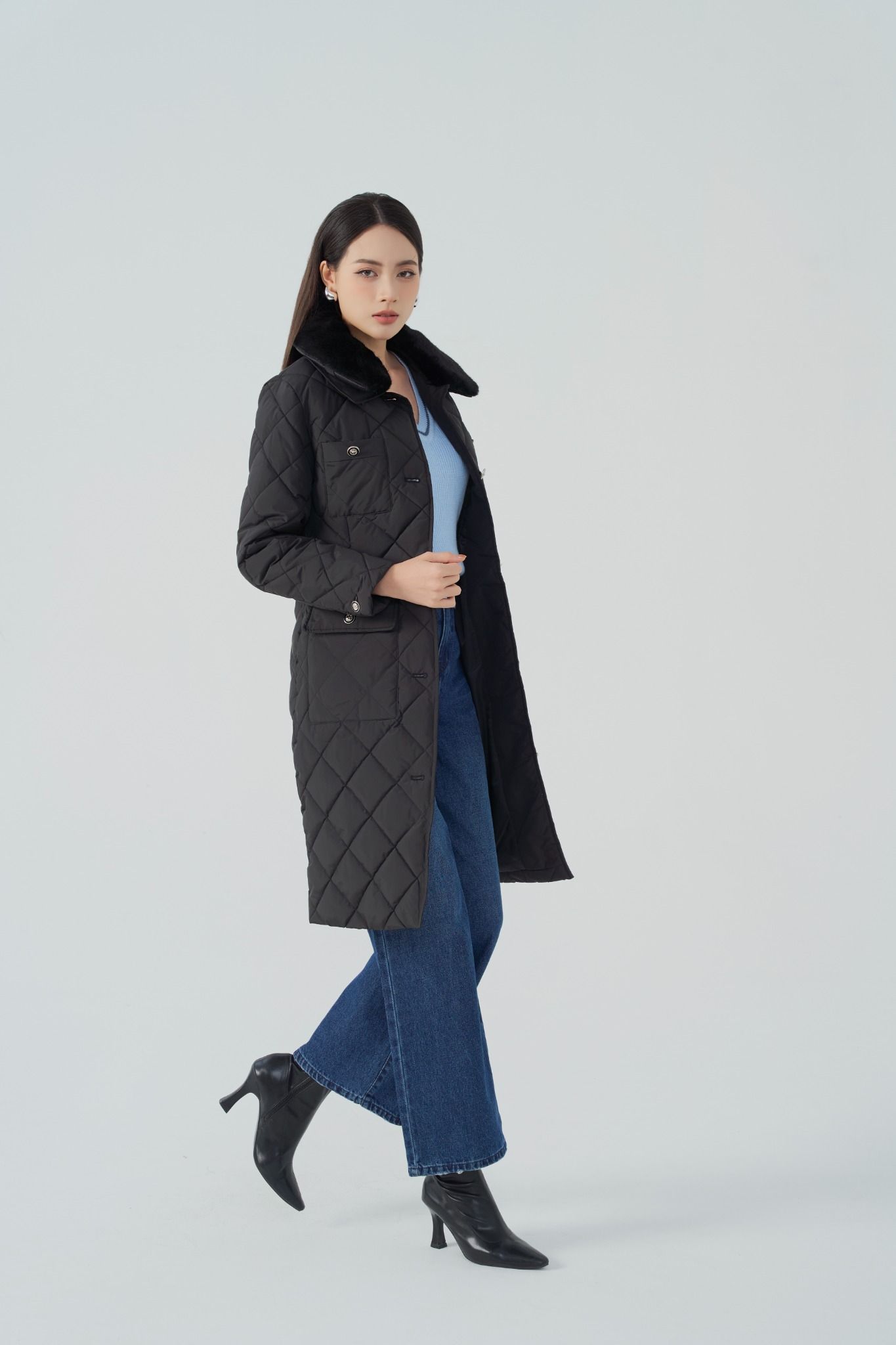 ÁO PHAO ĐEN CỔ LÔNG AK66082