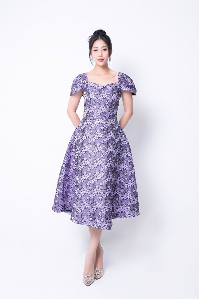ĐẦM GẤM HOA TÍM D13832