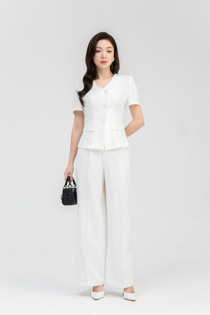 QUẦN ỐNG SUÔNG Q17402