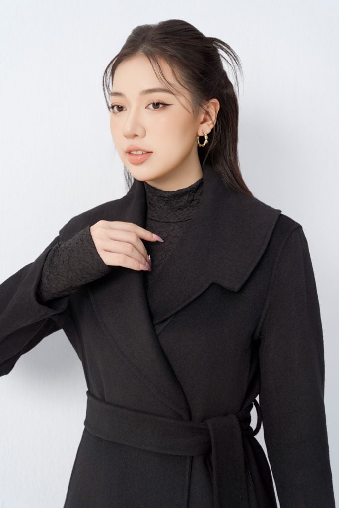  MĂNG TÔ DẠ ĐEN AK68022 