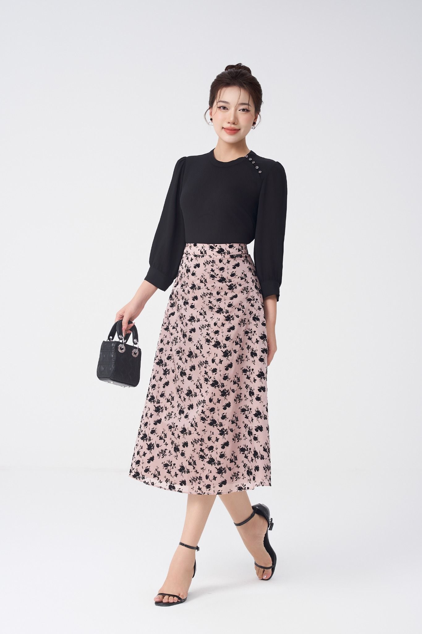 CHÂN VÁY MIDI HOA Z41502