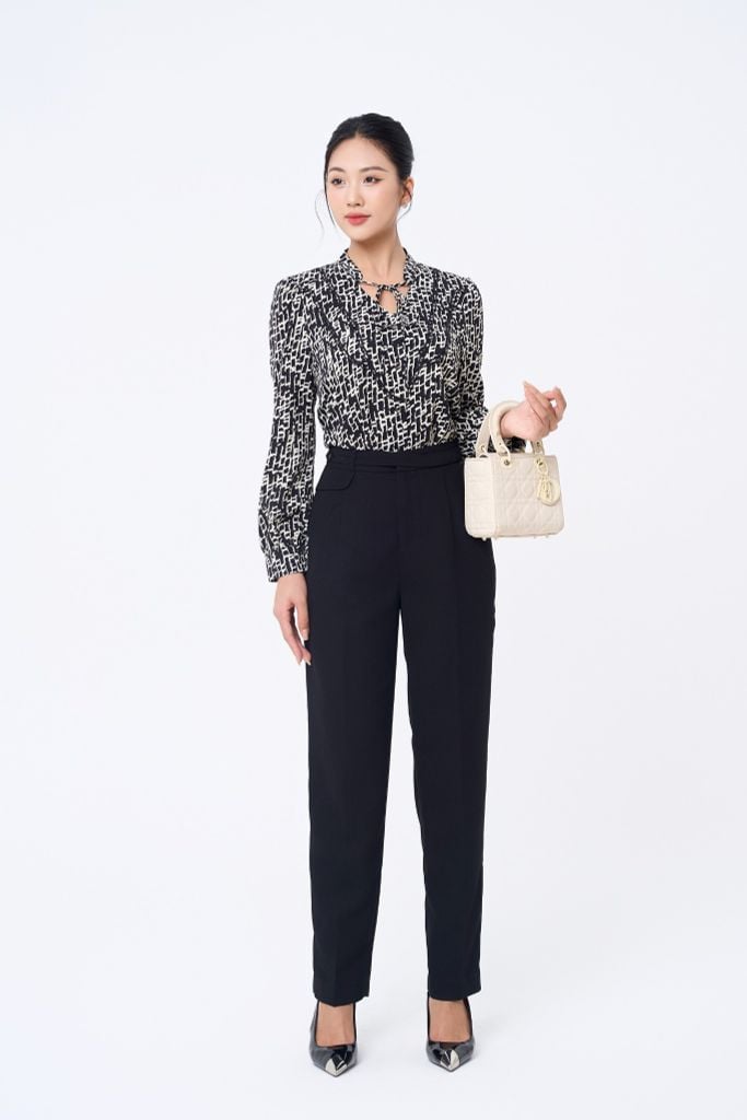 QUẦN ỐNG ĐỨNG Q42472