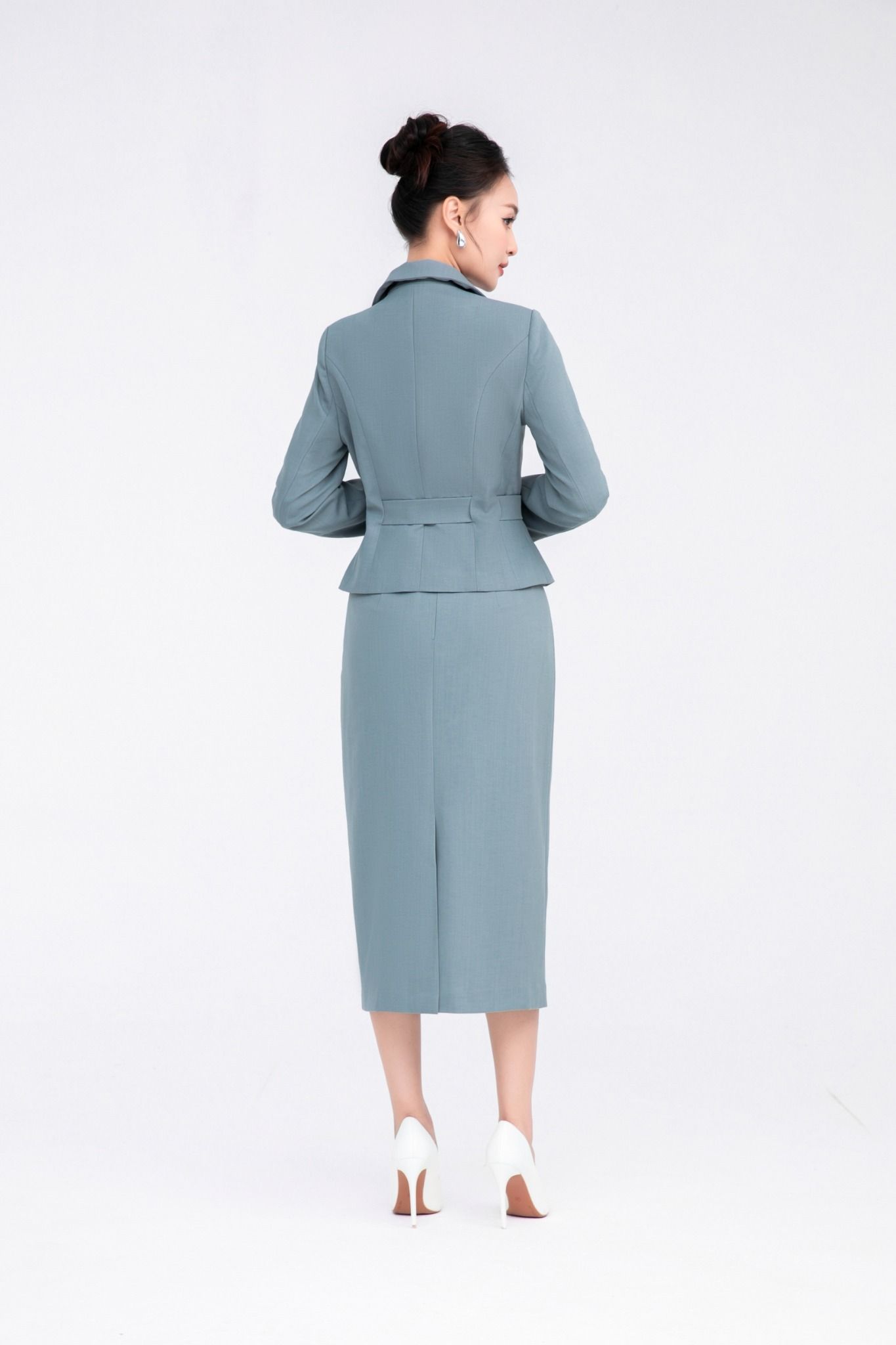 CHÂN VÁY BÚT CHÌ Z06342