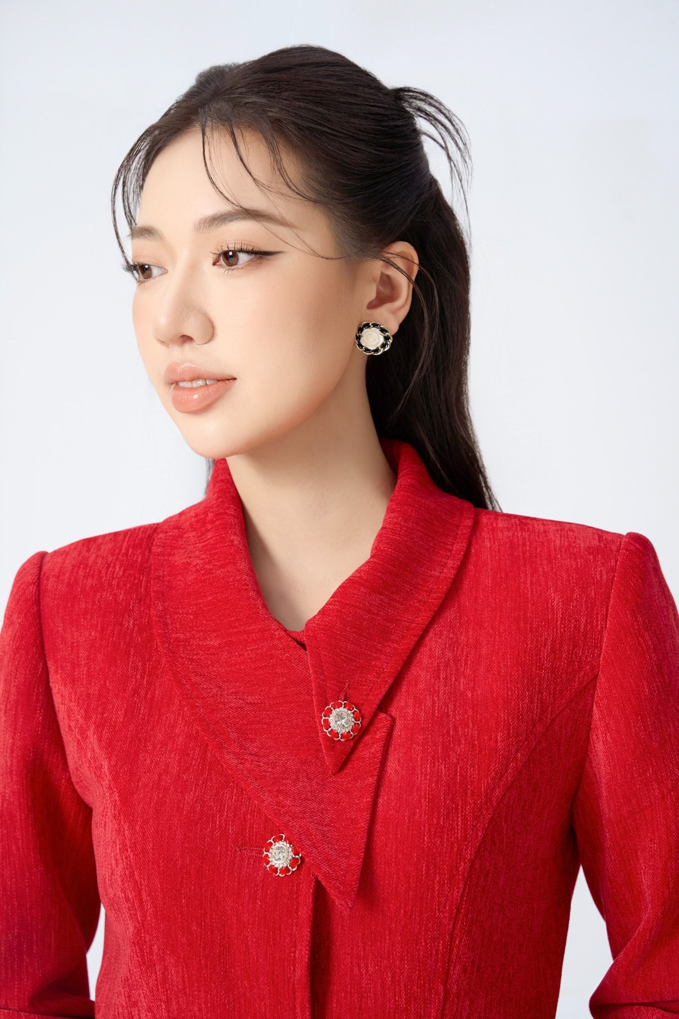 MĂNG TÔ ĐỎ ĐÍNH KHUY ĐÁ AK10872