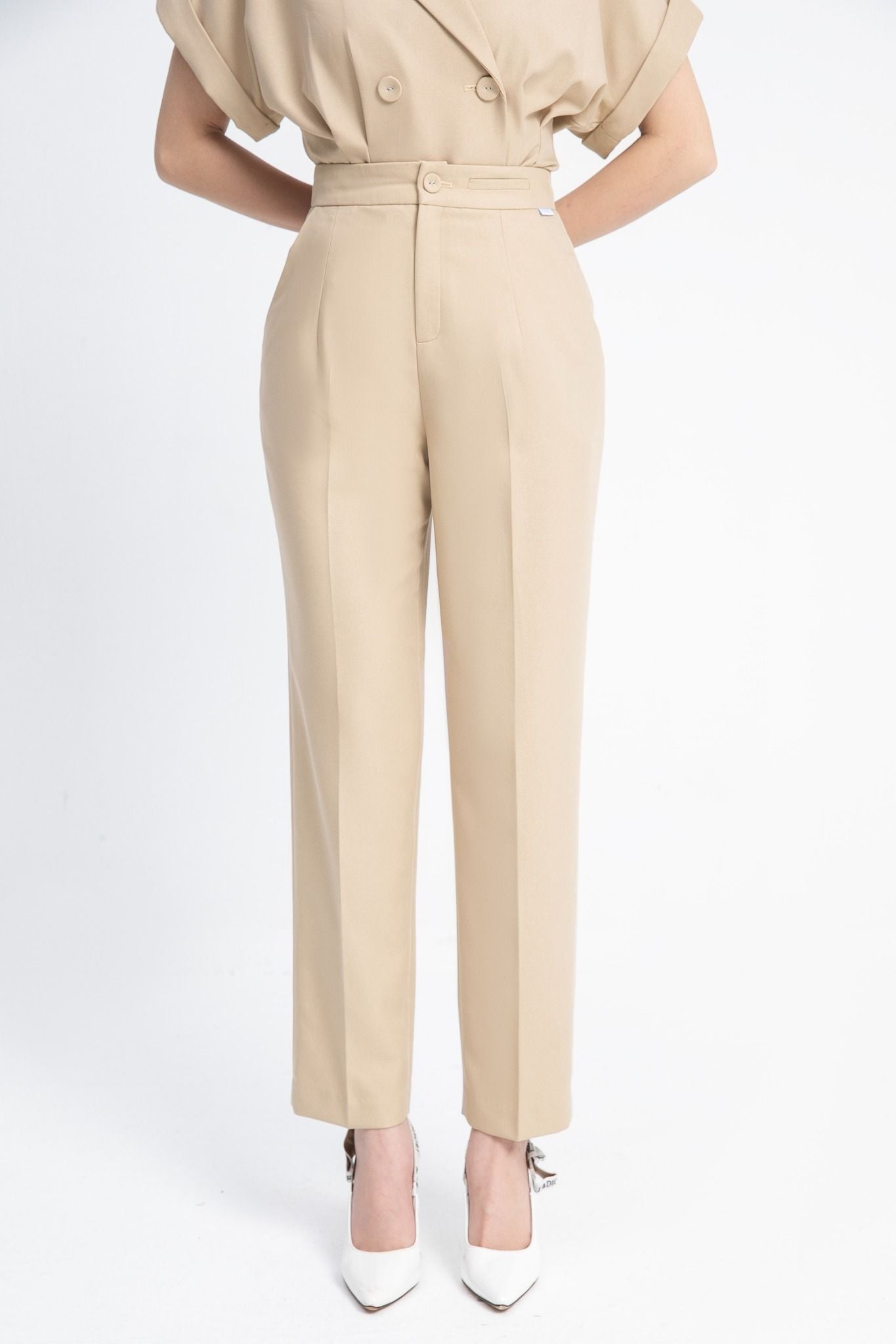 QUẦN ỐNG ĐỨNG Q16252