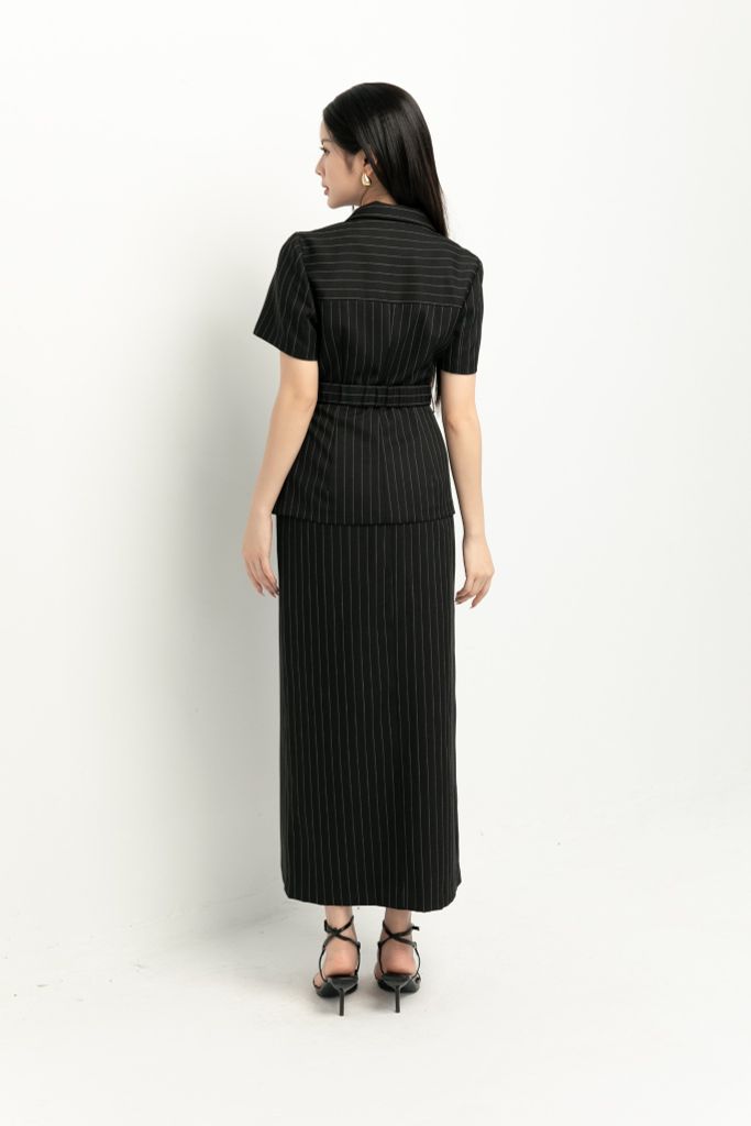  ÁO CỔ BẺ KÈM ĐAI AK17082 