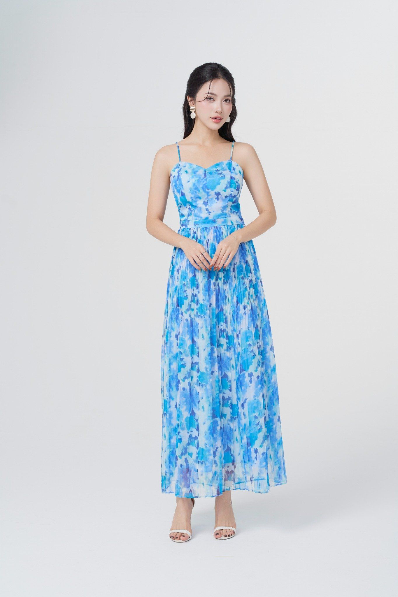 ĐẦM 2 DÂY KÈM ÁO KHOÁC D02052