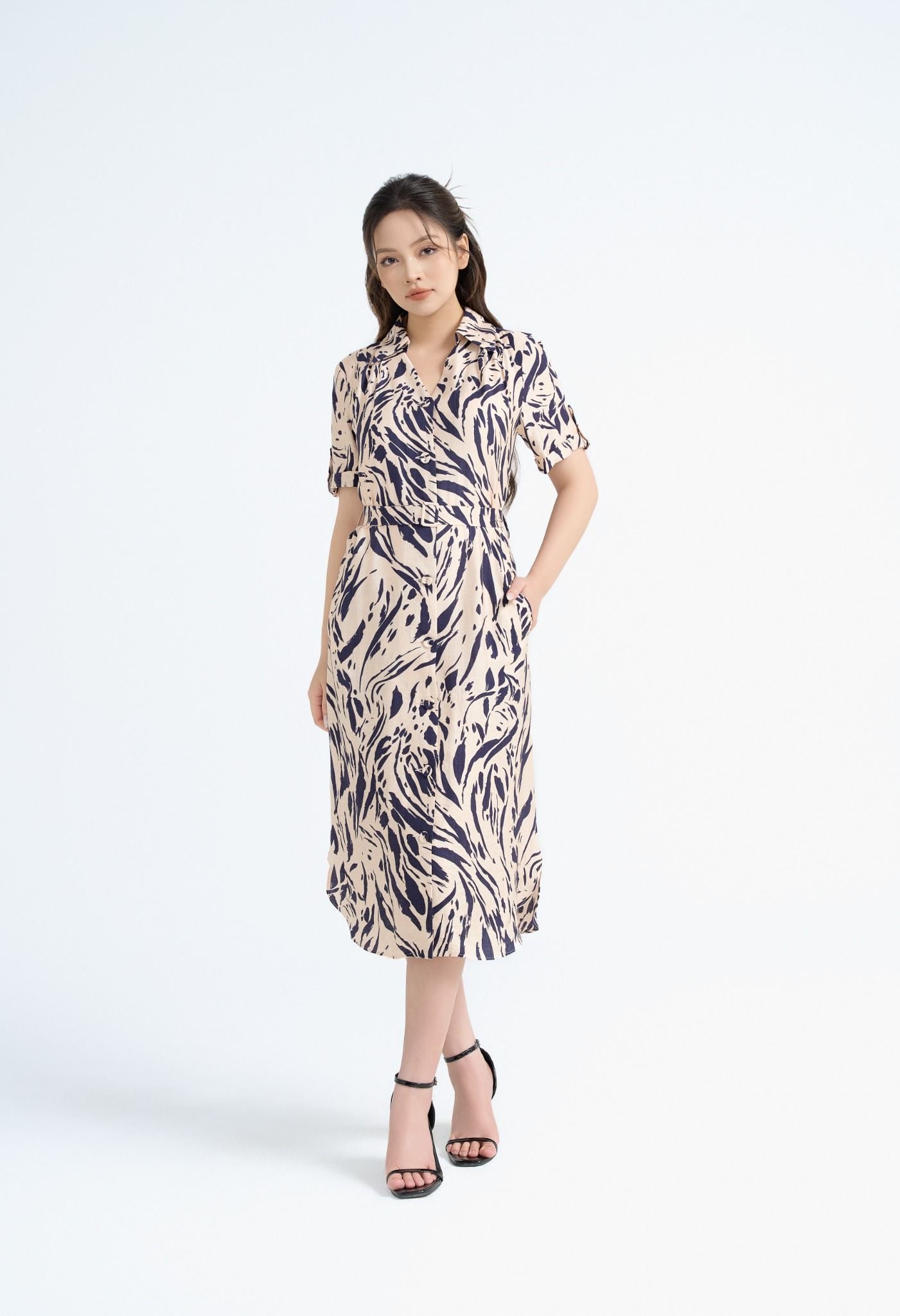 ĐẦM HỌA TIẾT CỔ BẺ D02772