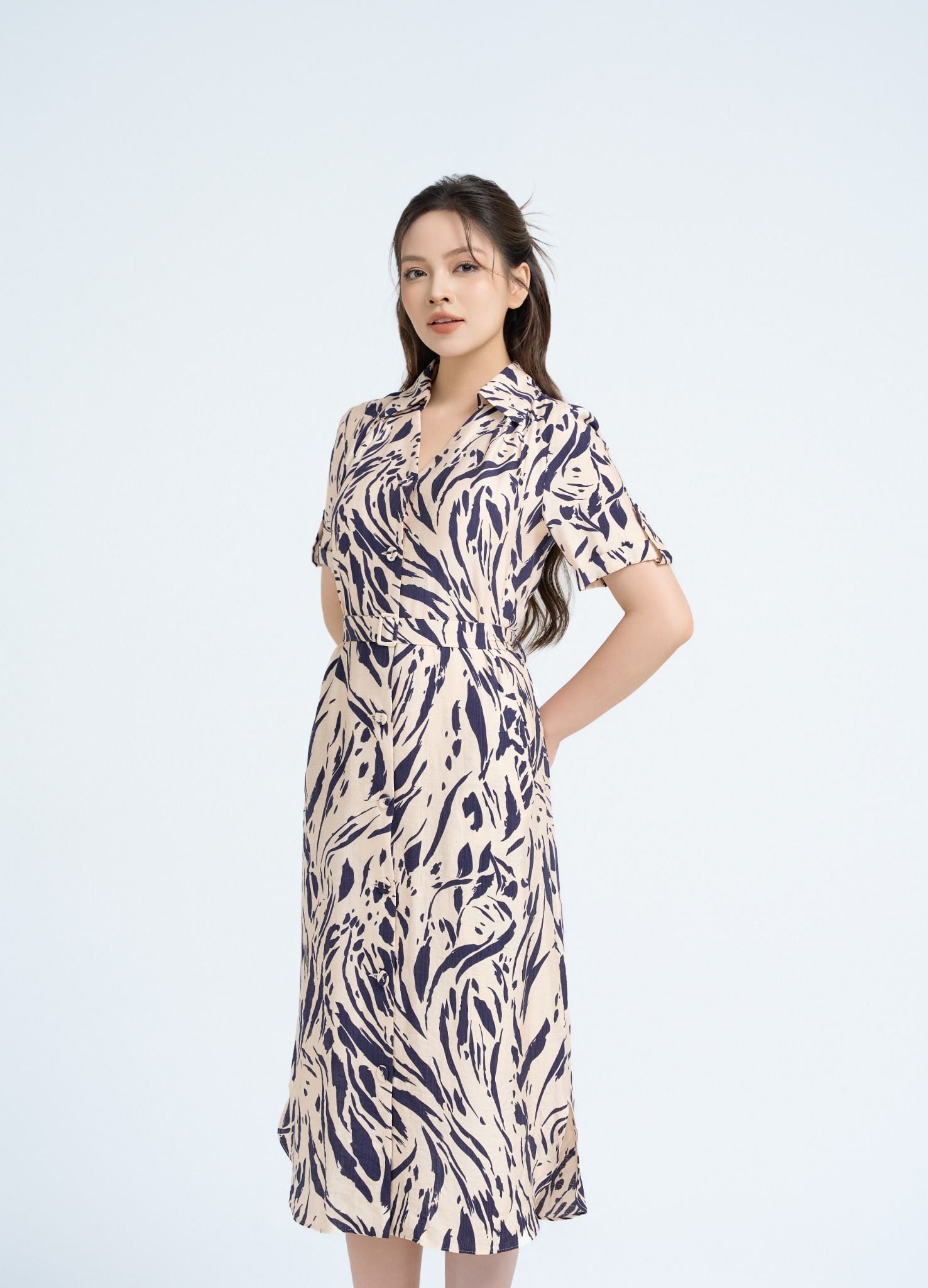 ĐẦM HỌA TIẾT CỔ BẺ D02772