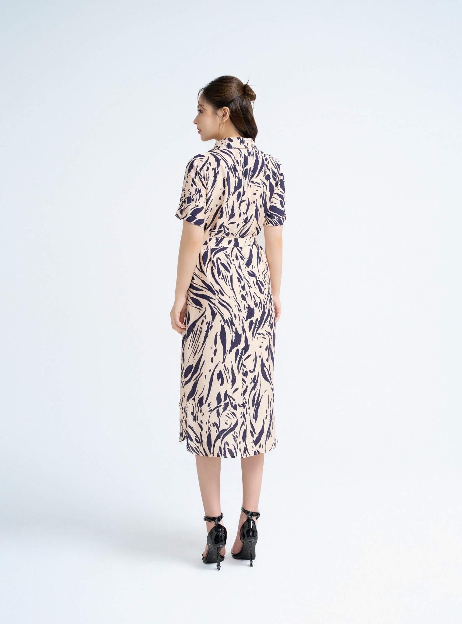 ĐẦM HỌA TIẾT CỔ BẺ D02772