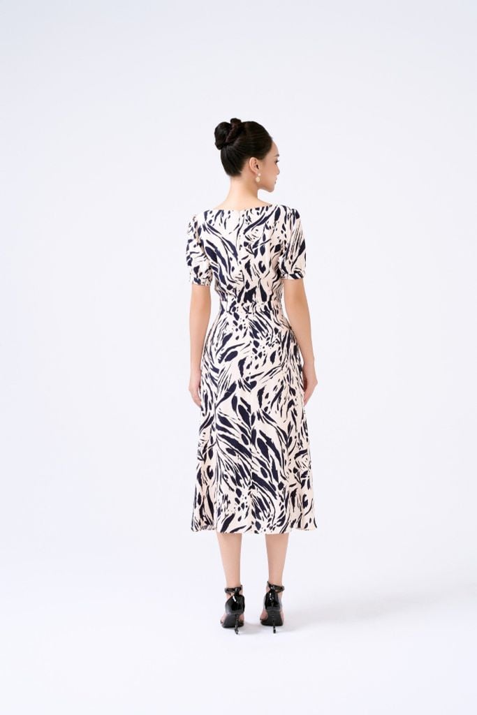  ĐẦM HỌA TIẾT KÈM ĐAI D06032 